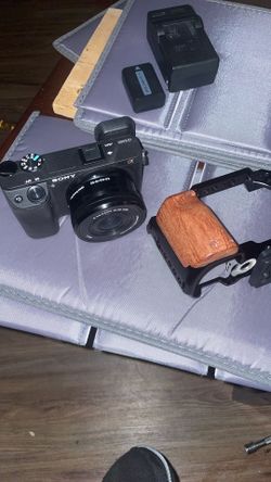 Sony Alpha 6400 Camera