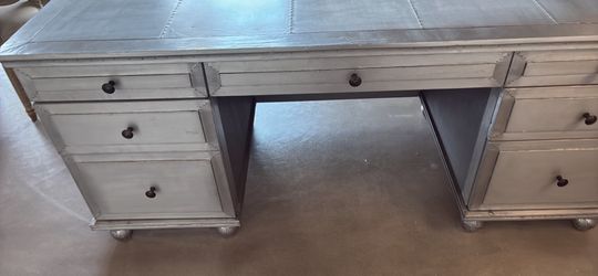 Silver executive metal riveted desk
