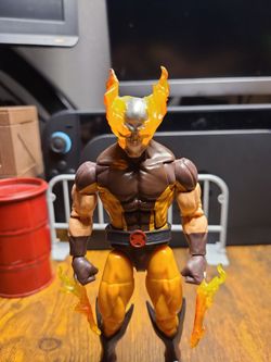 Marvel Legends Weapon of Vengeance Wolverine Strange Tales