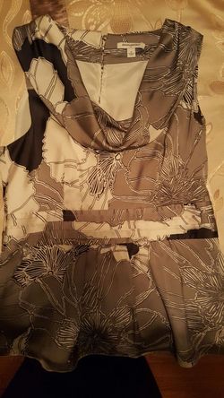 Banana Republic ladies blouse size 12