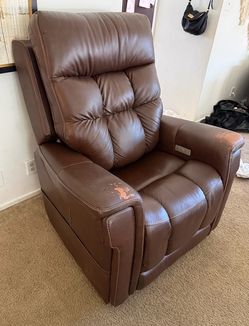 Leather Lift chair