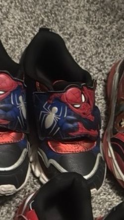 Spider-Man Toddler Sneaker Right