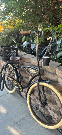PANAMA JACK W/SURF BOARD CARRIER BIG REAR BASKET 26” Wheels ready to Ride