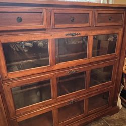 Display Cabinet 