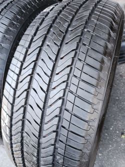 Selling *2) tires 255/60r19 Bridgestone alenza A/S