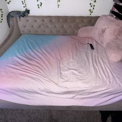 Full Size Beige Chloe Upholstered Daybed with Twin Trundle