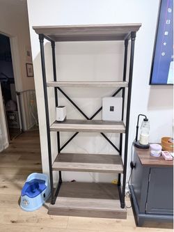 Bookshelf