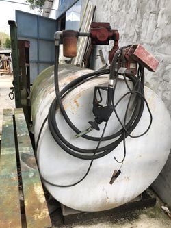 Tanque De Petróleo 800 Galanes 