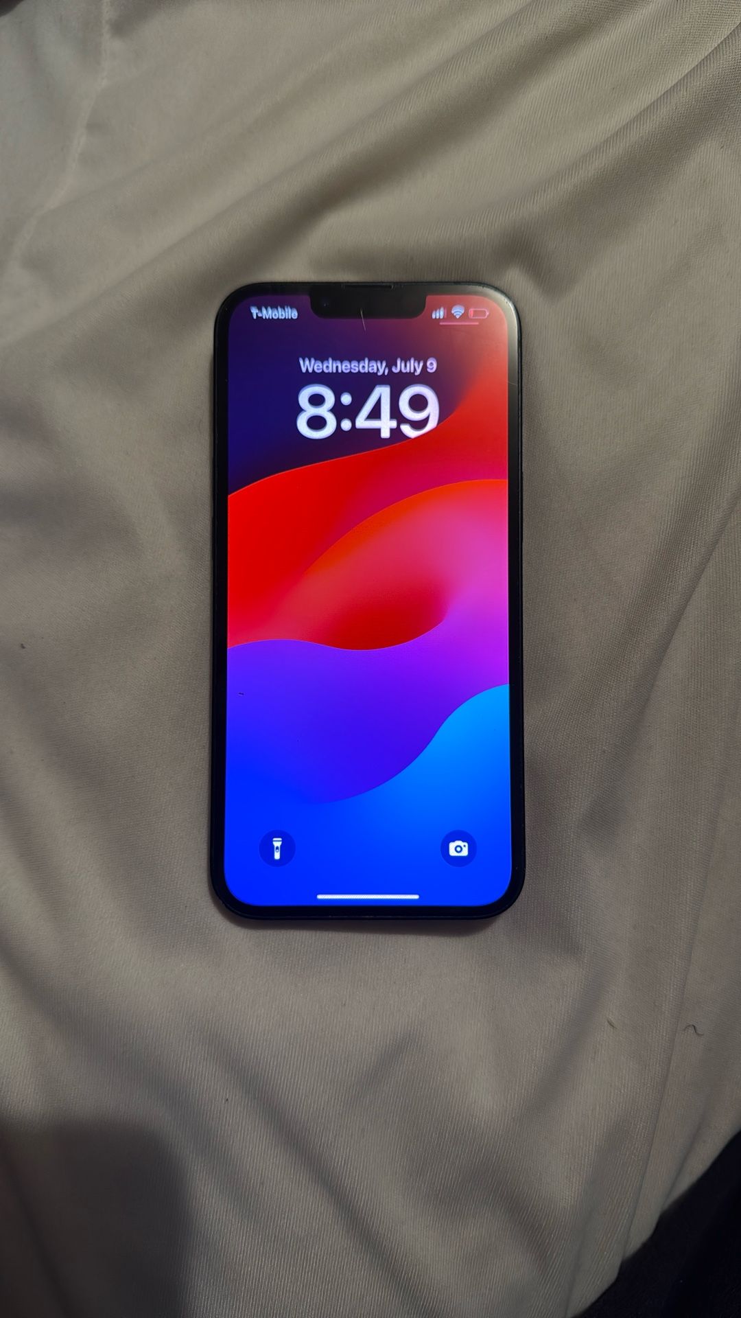 iPhone 13 