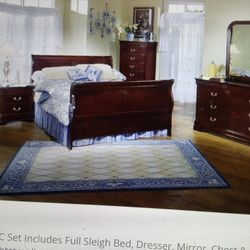 Louis estate bedroomset