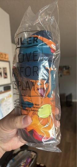 Pokémon Charizard Water Bottle