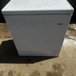Haier Deep Freezer 