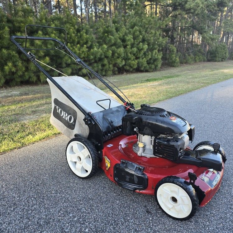 Toro 22" 6.75 149cc KOHLER engine Self Propelled lawnmower