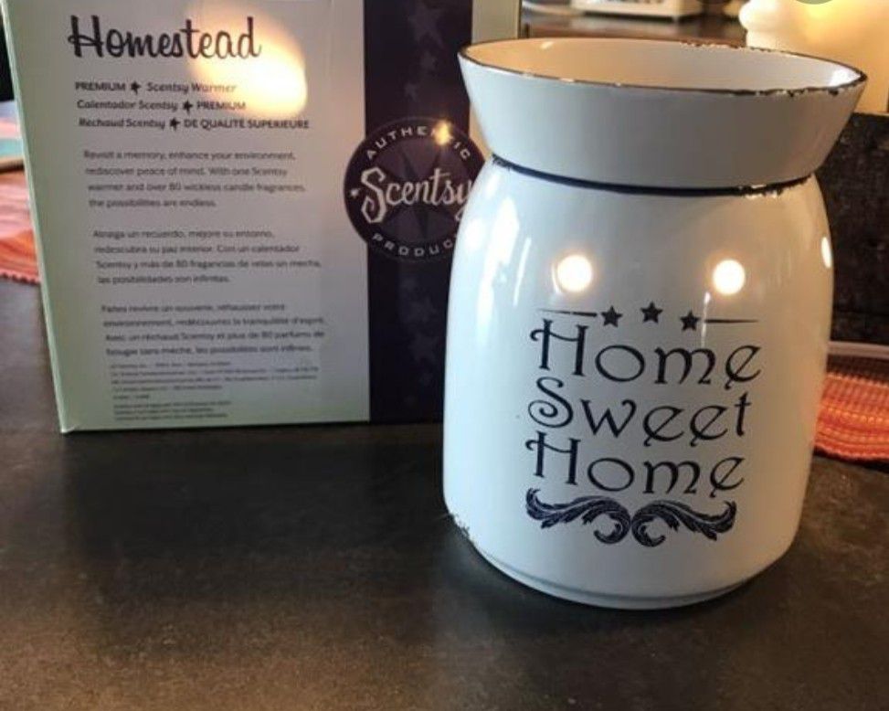 NEW Scentsy Warmer Full Size Homestead