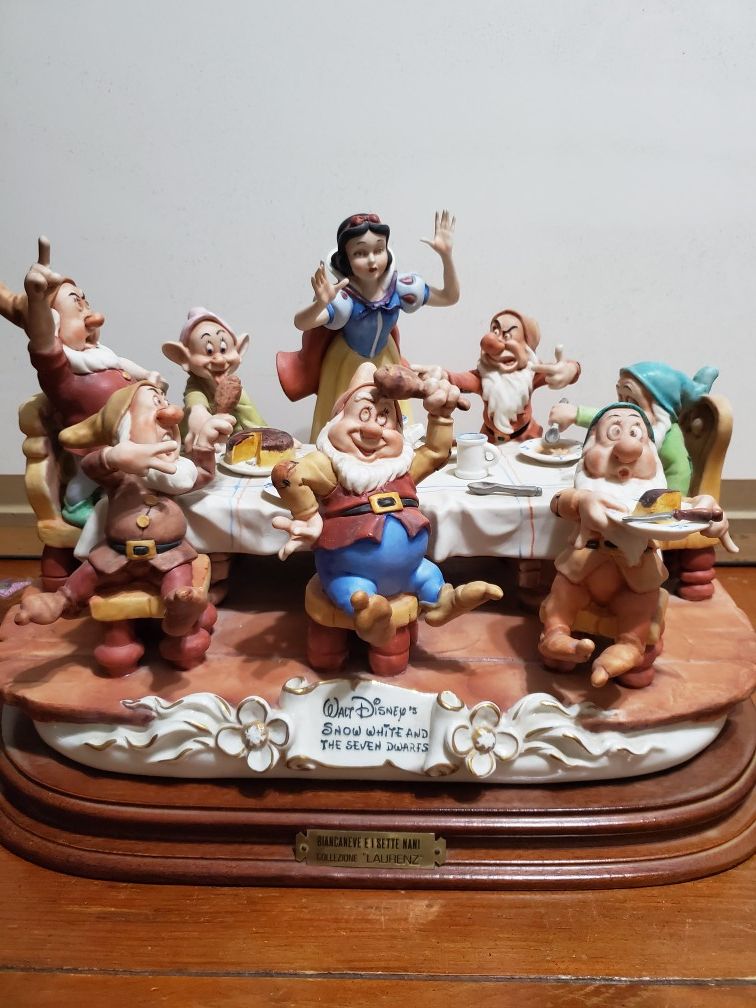 Disney Snow White & Seven Dwarfs by Enzo Arzenton Capodimonte Laurenz Figurine