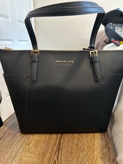 BRAND NEW Michael Kors Black Leather Tote Bag