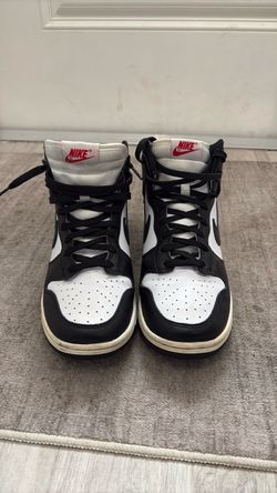 Nike Dunk High Black and White basketball shoes