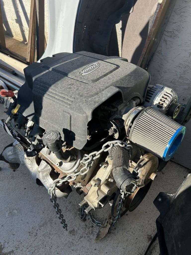 5.3 L LS Vortec Engine and 4l60e 2wd Transmission for Sale in Las Vegas
