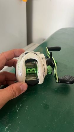 Lews baitcaster Reel only