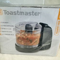 New 1 1/2 Cup Mini Chopper 