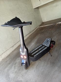Songzo BT1 ELECTRIC SCOOTER