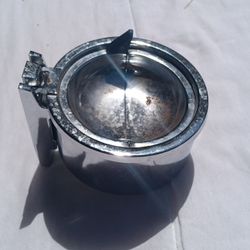 Ashtray 