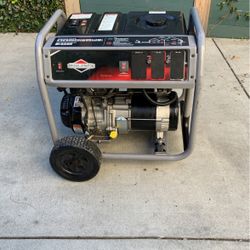 Generator - Briggs & Stratton - New