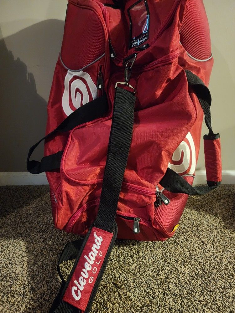 Cleveland Golf Rolling Duffle