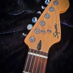 Fender vintage Korean made 1997 classic Stratocaster electric guitar squire strat