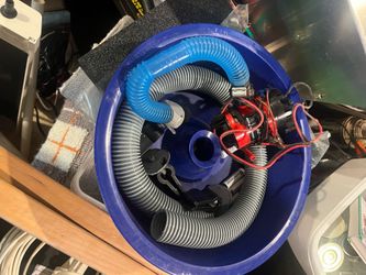 Pioneer gold panning equipment- blue bowl