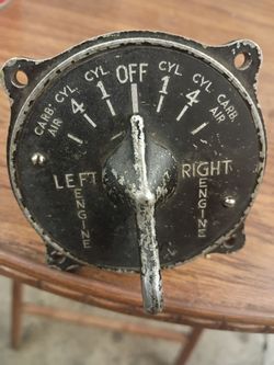 WW2 Twin Engine Manual Toggle Switch instrument 4 cylinder 1 cylinder carb air made by Delco