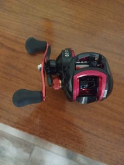 Audi Baitcasting Fishing Reel New