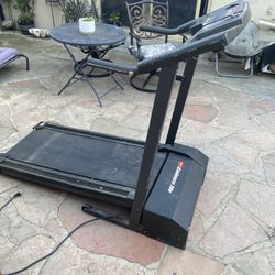 Treadmill Weslo Cadence 70e