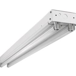 RAMPE d’éclairage large a 2 ampoules de 2,4 m 8’ T 12 2 LAM.