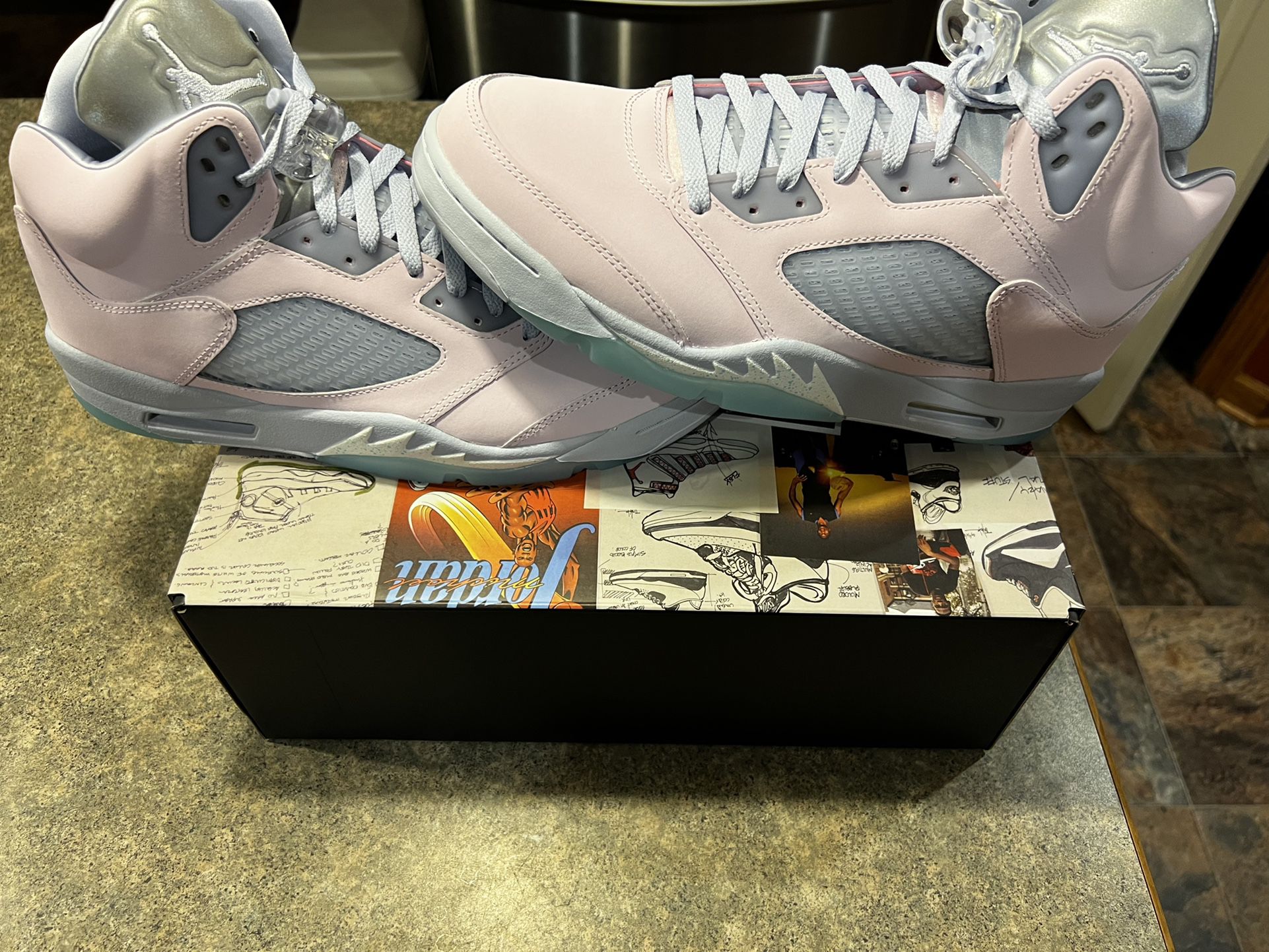 🔥Mens Pink Regal Easter Edition Size 12 With Receipt 🔥