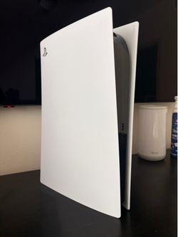 PS5 disc version