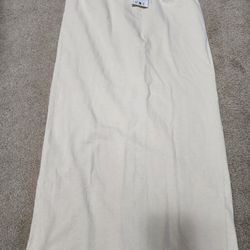 Zara, Skirt