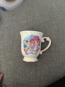 Alice in wonderland Disney parks mug