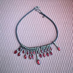 Boutique dark grey metal Statement CHOKER NECKLACE with red faceted glass.