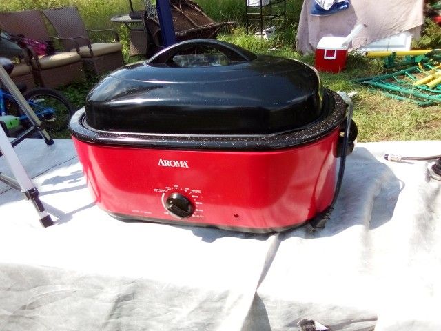 Aroma Electric Roasting Pan$20 $20