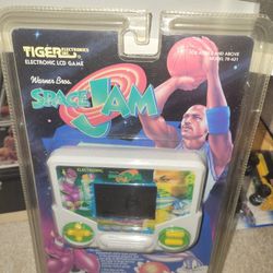 Vintage Jordan Space Jam LCD Game 🎮 🐅 