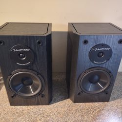 BIC America 175 Watt Bookshelf Speakers 