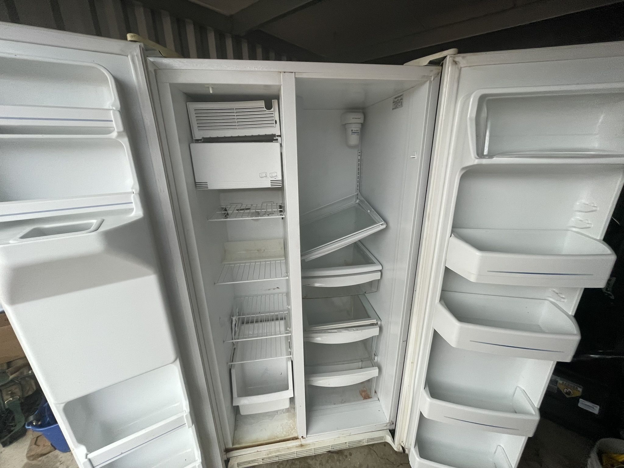 Refrigerator For Sale!!!!