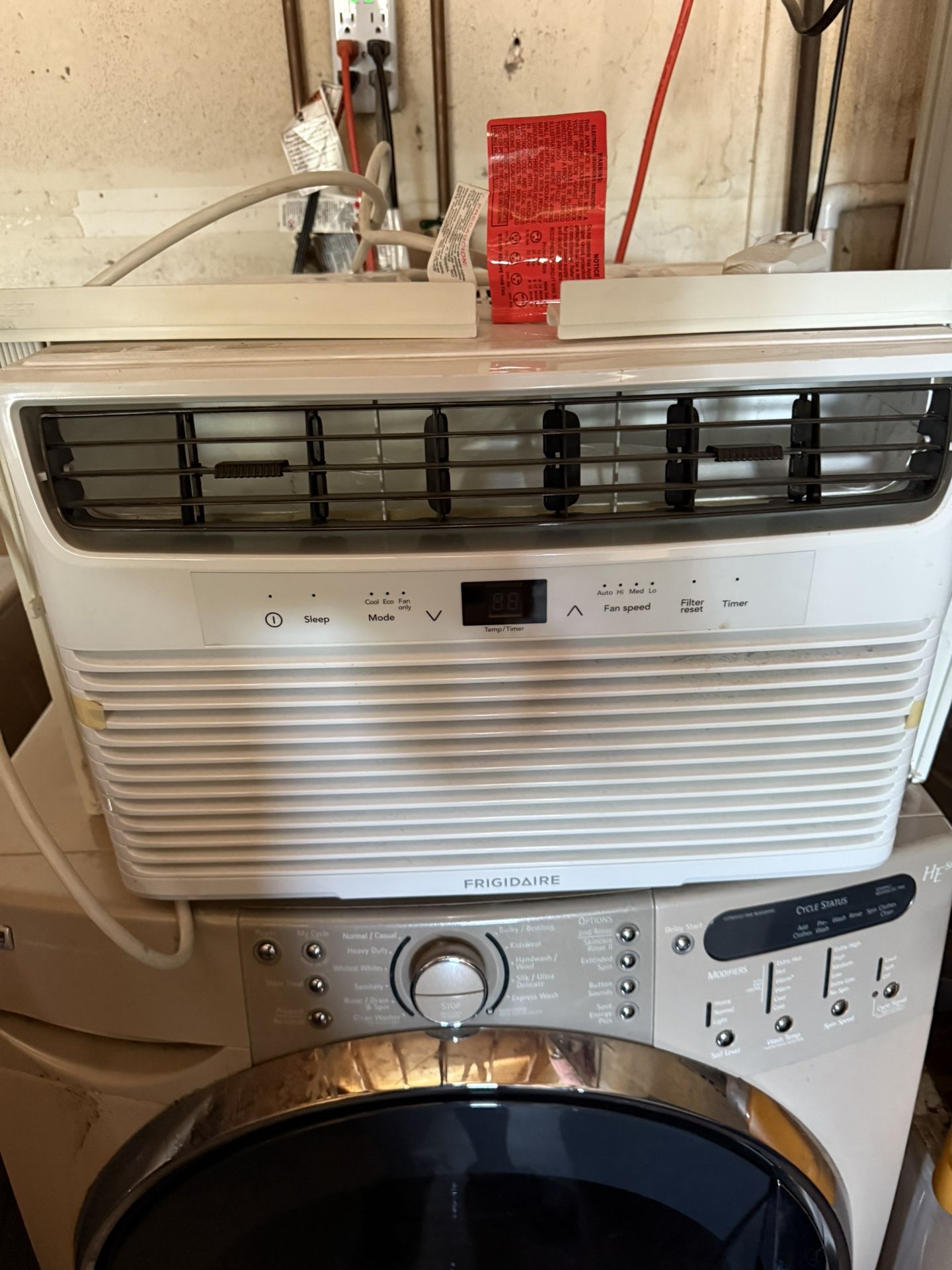 Frigidaire 6,000 BTU Unit