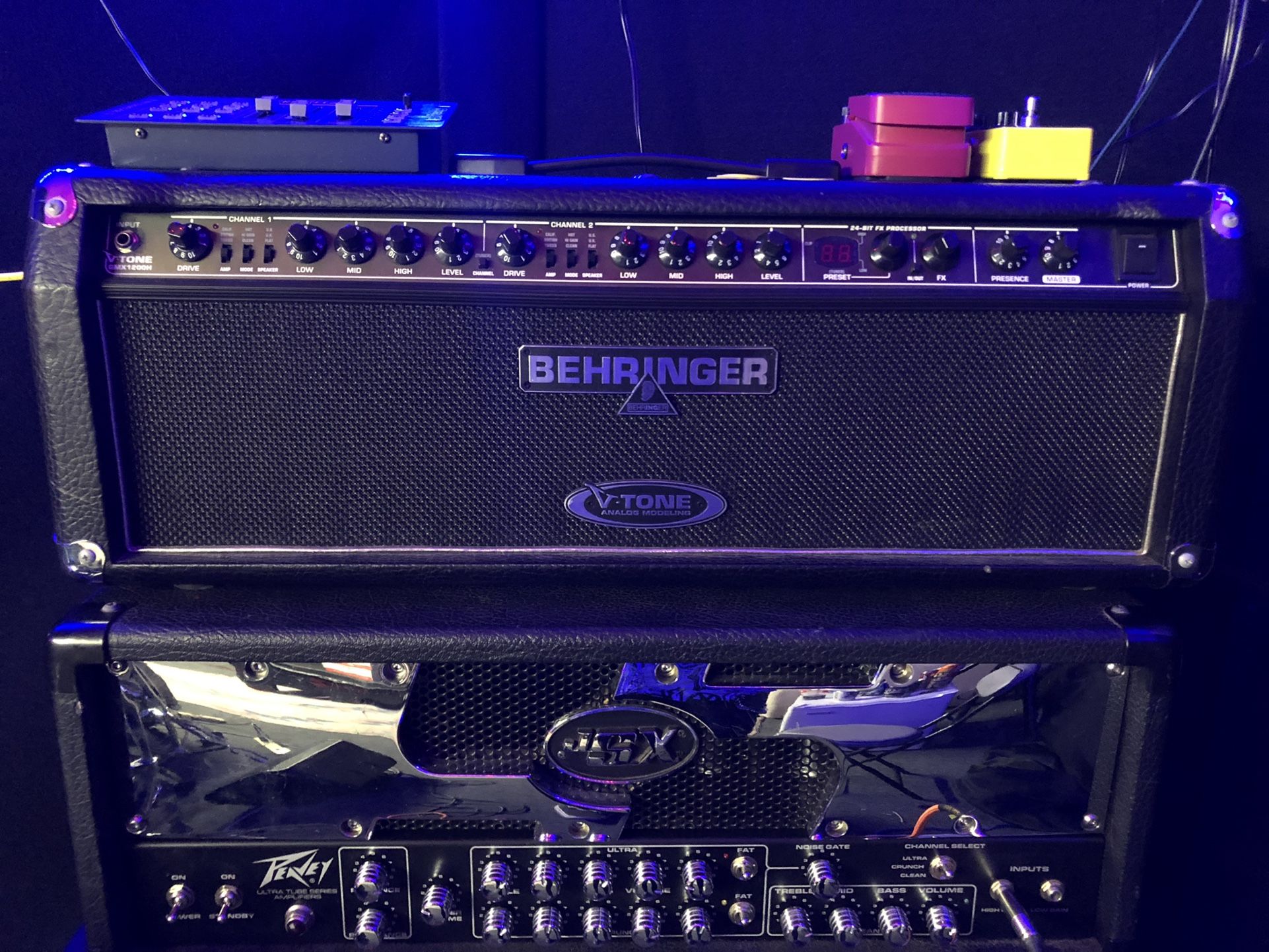 Used Behringer V-Tone GMX1200H Solid State Guitar Amp Head