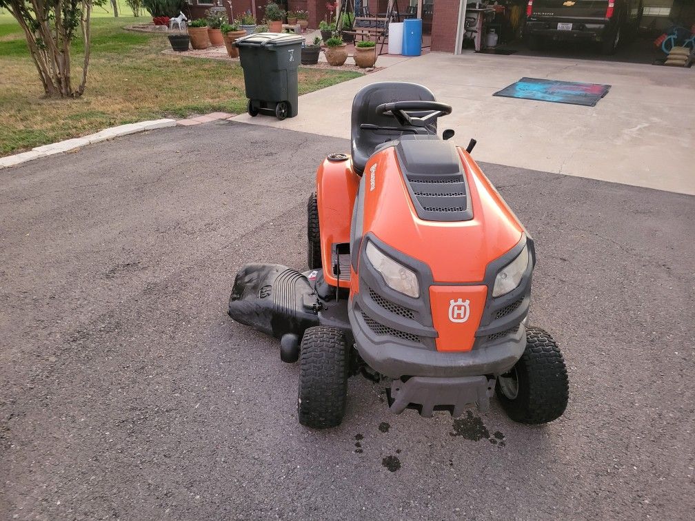Riding Lawn Mower