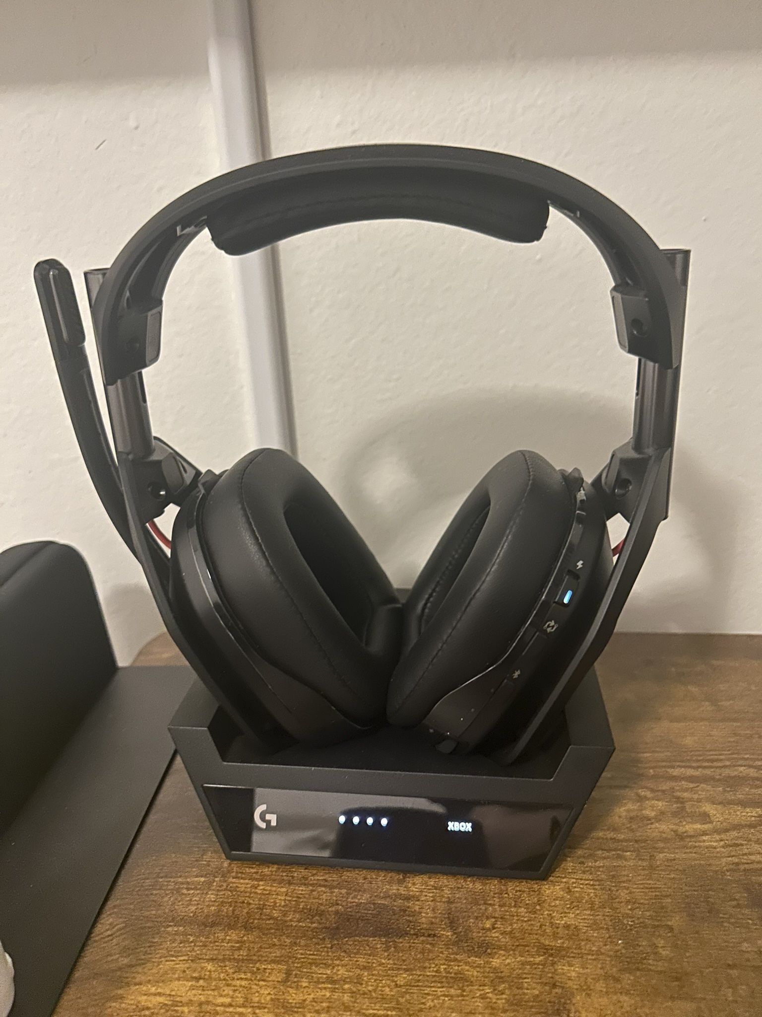 Logitech G Astro A50 X Omni-Platform