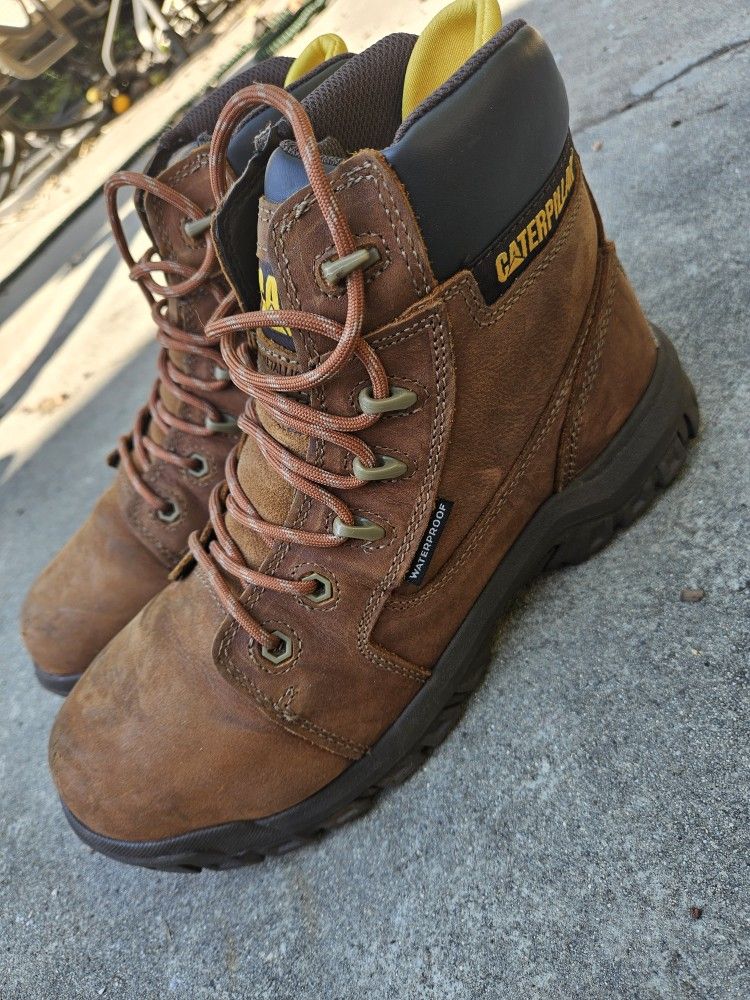 Caterpillar Womens 8.5 Work Boots