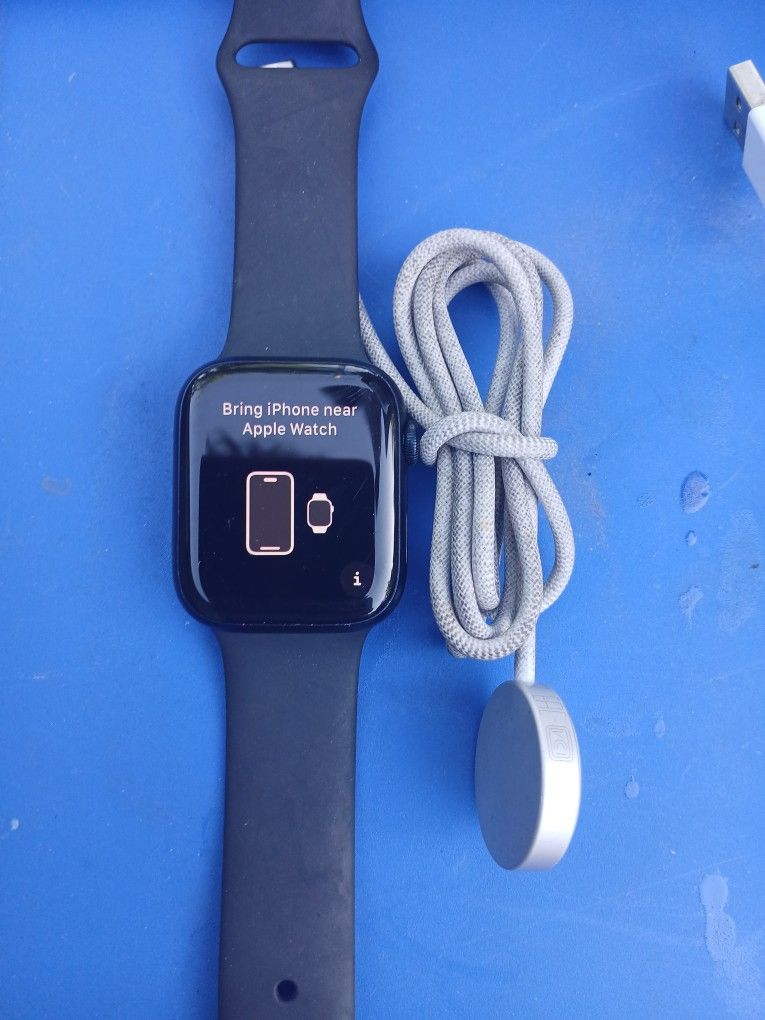 Apple Watch Series 8