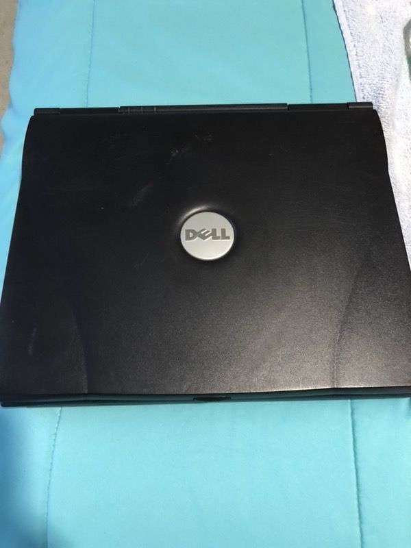 Laptop DELL LATITUDE C840 FOR PARTS ONLY NO HARD DRIVE OR POWER CORD.
